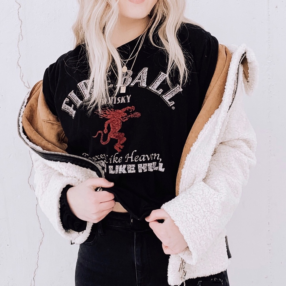 VINTAGE TEE